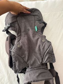 Baby carrier infantino