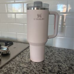 40 Oz Stanley Rose Quartz