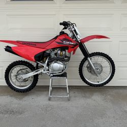 Honda CRF 150F Electric Start