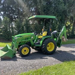 2020 John Deere 3038E 4x4 - 38HP Tractor, Loader, Backhoe - 280 Hours