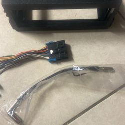 Dash Kit Antenna Adapter Harness 