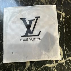 Louis Vuitton Grey Checkered Beanie 