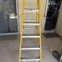 WERNER Electro-master 6 Ft 300 Lb Ladder