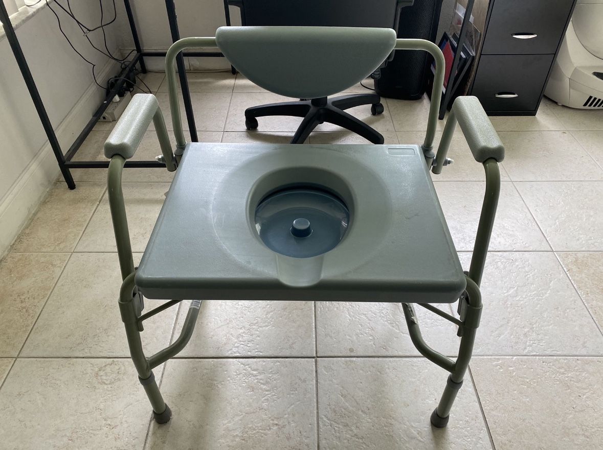 Toilet Commode (Hospital Grade Heavy Duty)