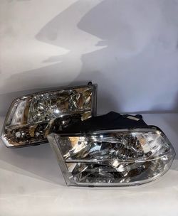 09-18 Dodge Ram Chrome Headlights