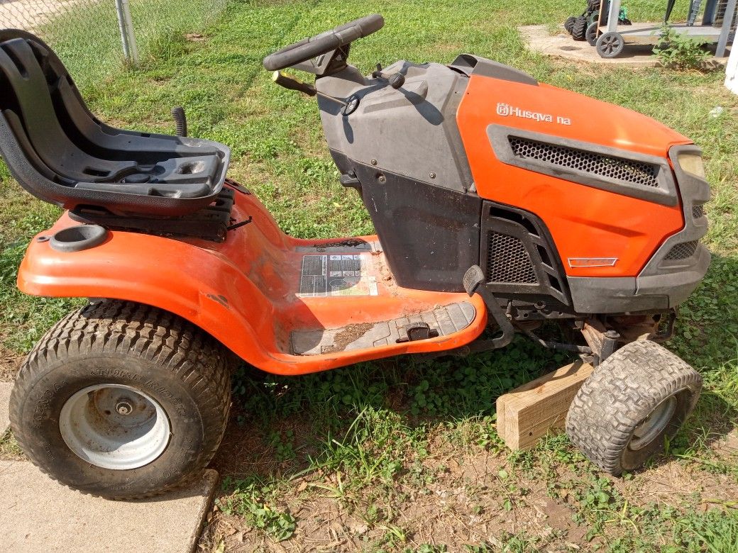 Husqvarna Riding Mower for Sale in San Antonio, TX OfferUp