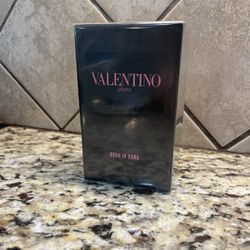 Valentino Born In Roma 100ml | 3.4 Fl OZ
