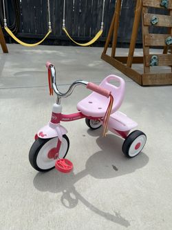 radio flyers tricycle