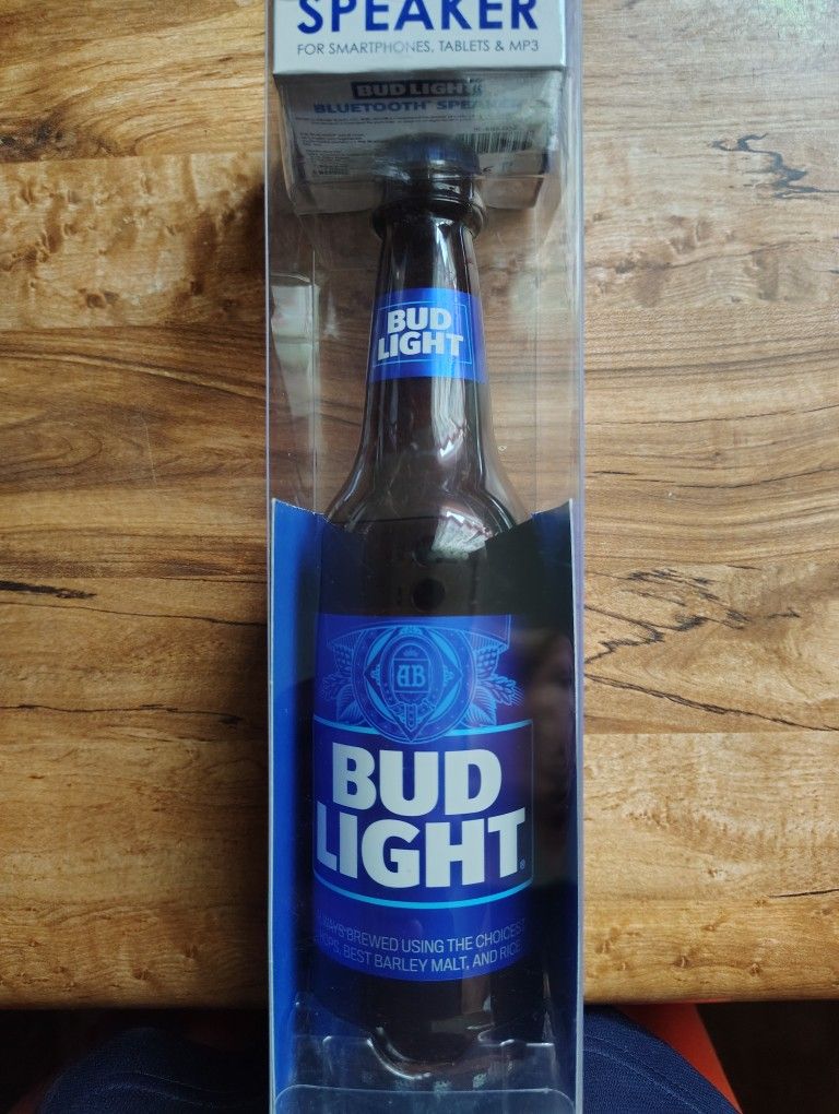 Bud Light Bluetooth Speaker 