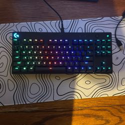 Logitech G Pro Wired Keyboard And Razer Mouse 