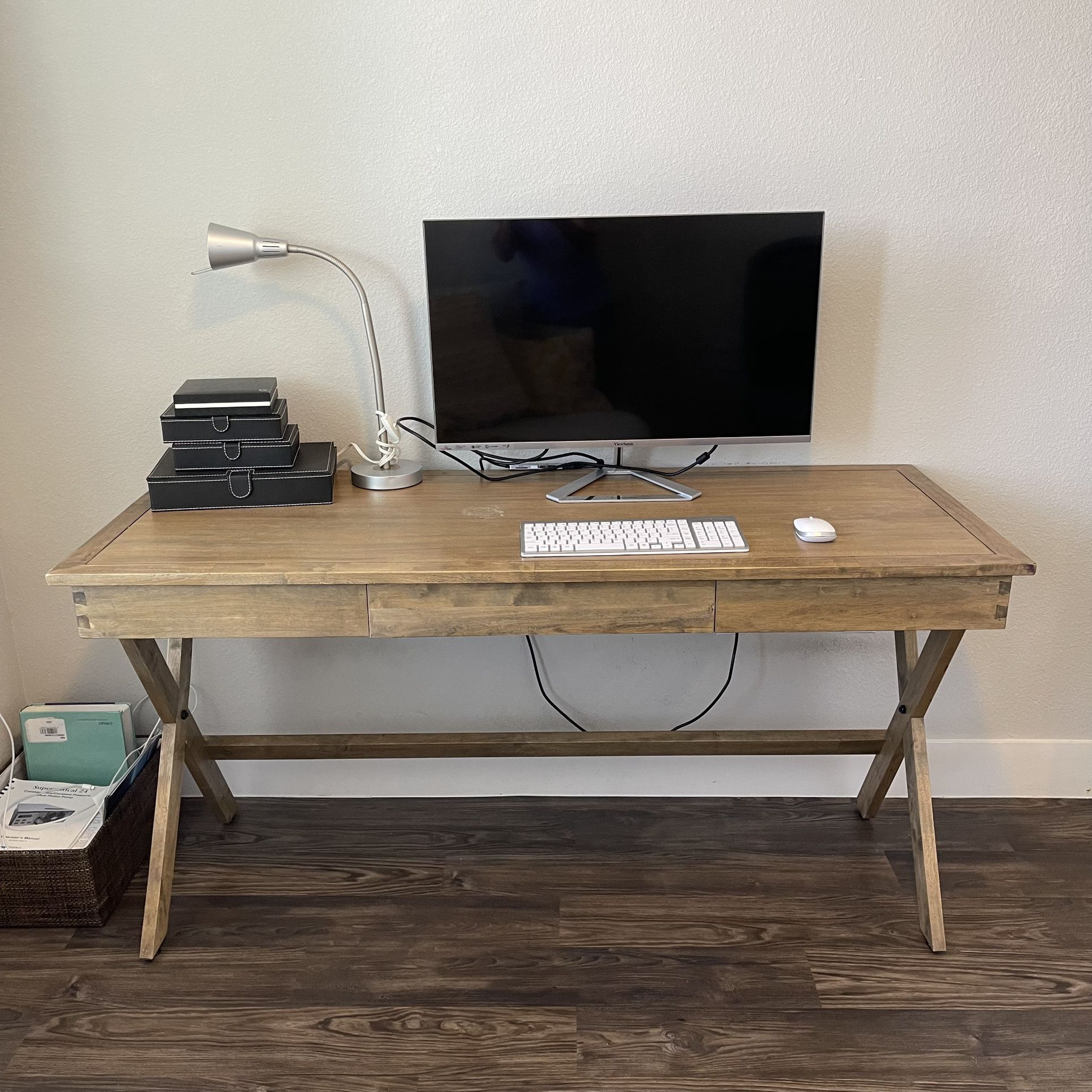 60-inch Desk/Table