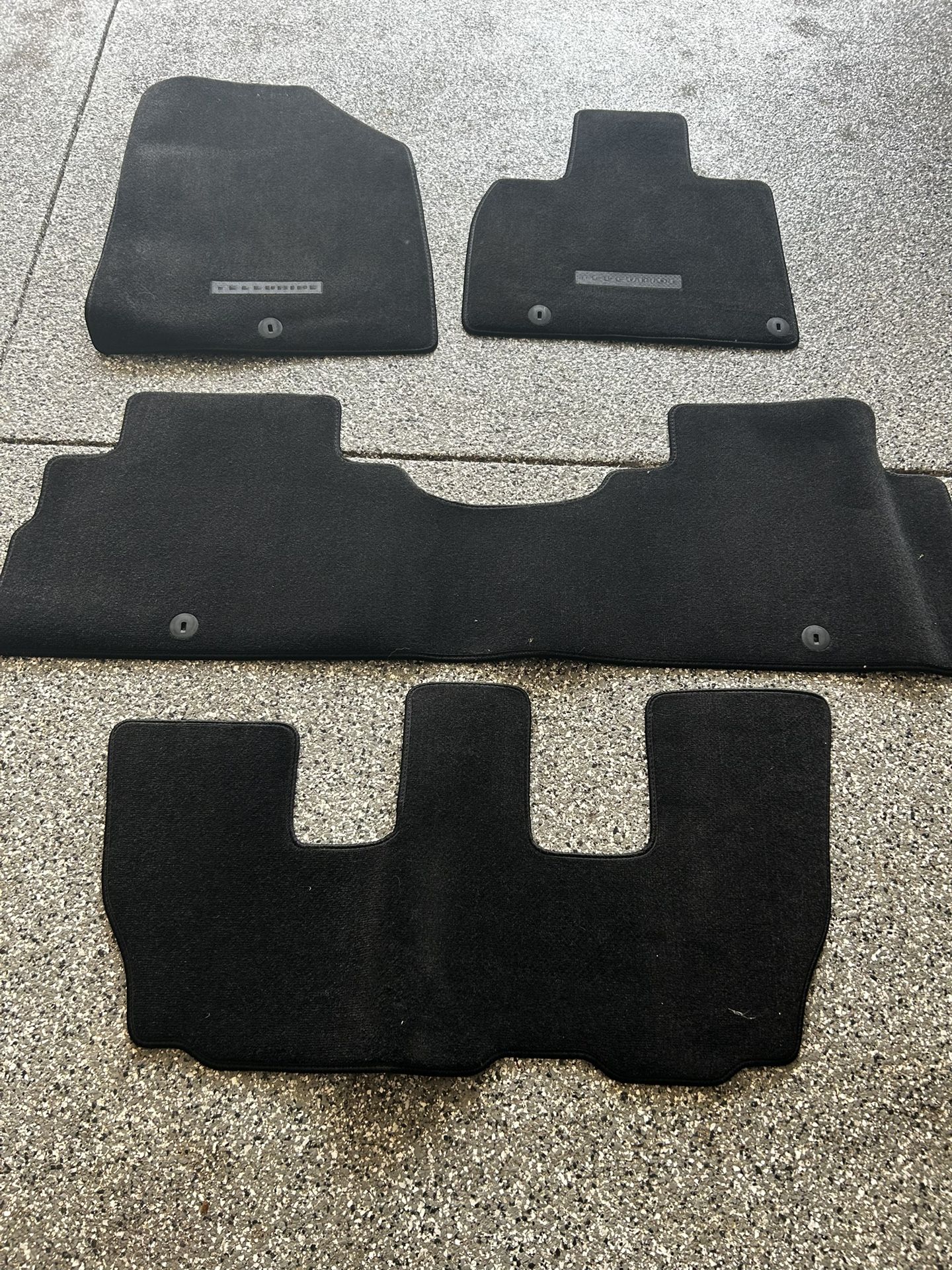 Kia Telluride Floor Mats