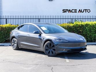 2025 Tesla Model 3