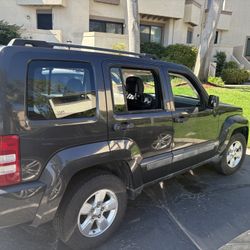 2011 Jeep Libert