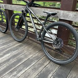 Mountain Bike 