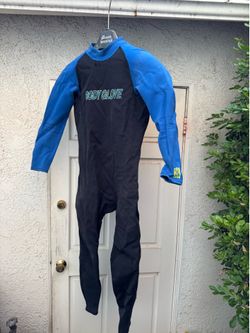 Wetsuit. 3/2 mil Medium Large