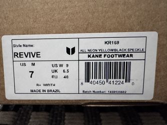 KANE Revive Recovery Shoes – Neon Yellow/Black Speckle – Size 7 (Men) – Brand New