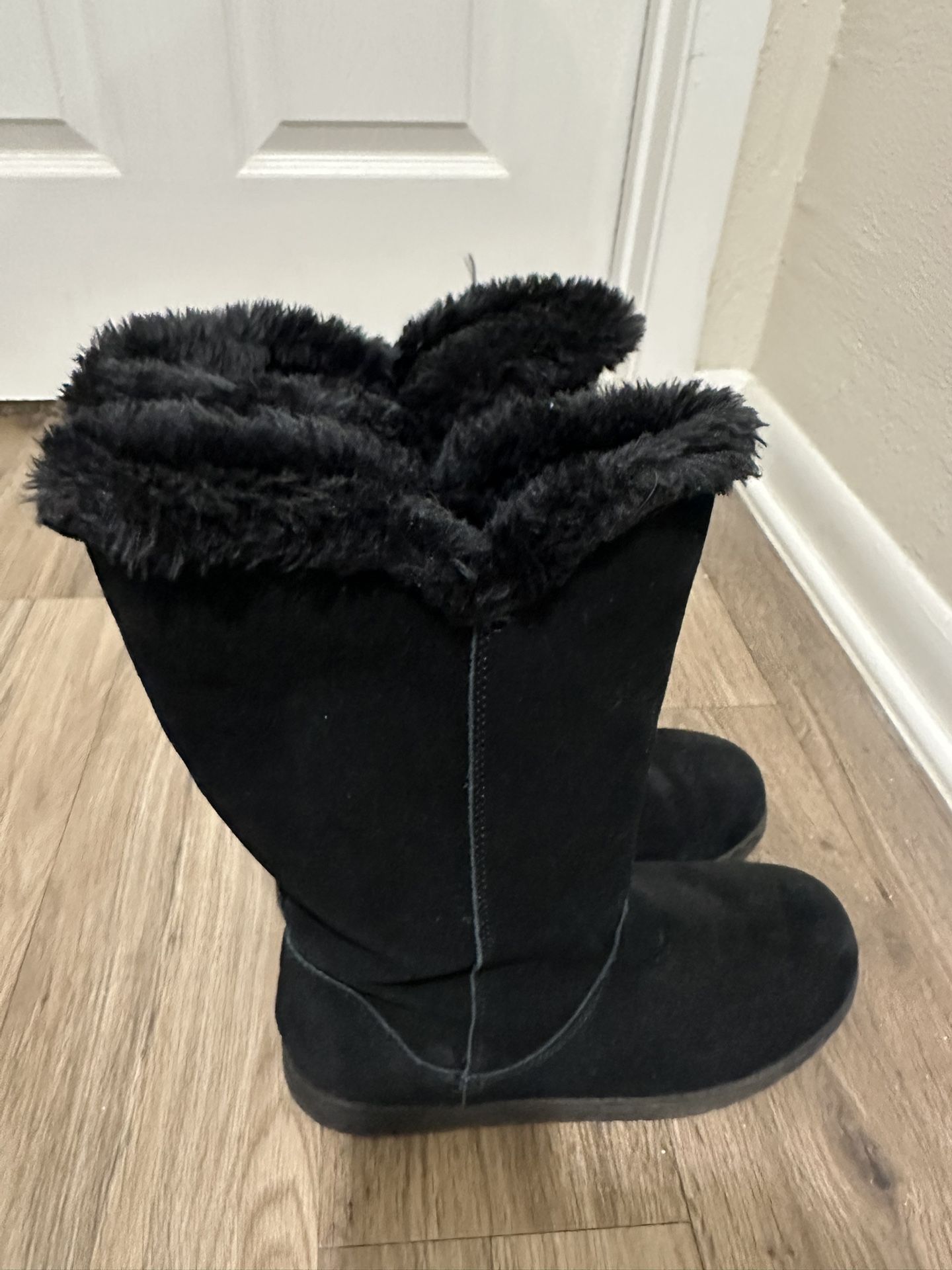 Black Suede Boots • size 9 • Like new