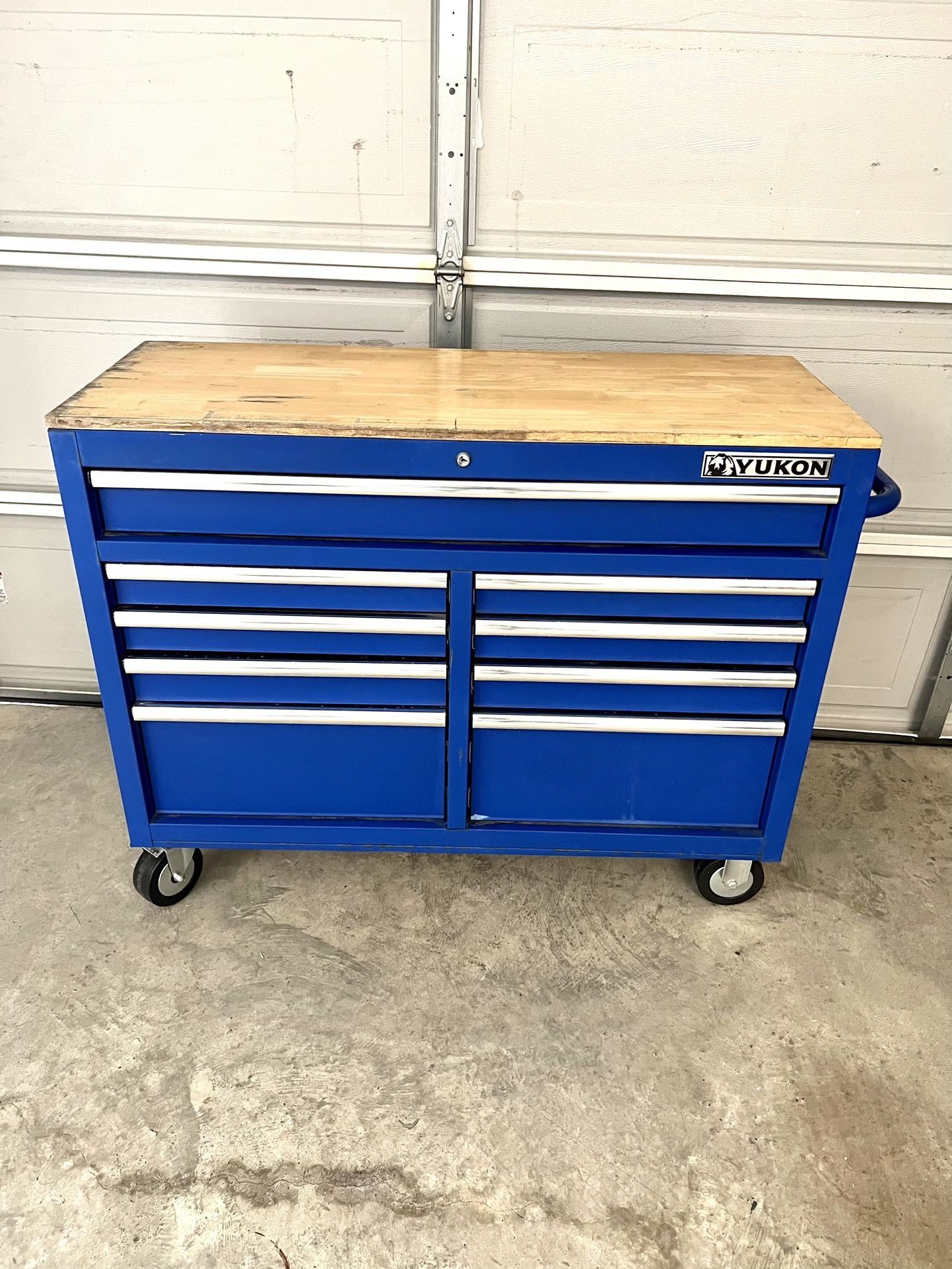 Yukon 46” 9 Drawer Tool Box With Keys Tool Chest