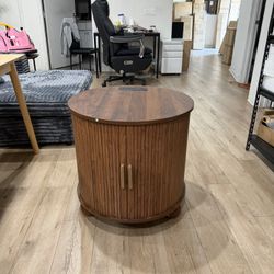 24" Large Round End Table with Charging Station, Farmhouse Fluted Sofa Side Table with Sliding Tambour Door & Storage, Mid-Century Wood Nightstand for