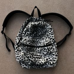 FW17 Supreme Black & White Leopard Fleece Backpack 