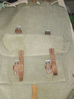 vintage 1958 Swiss Army "Salt and Pepper" rucksack