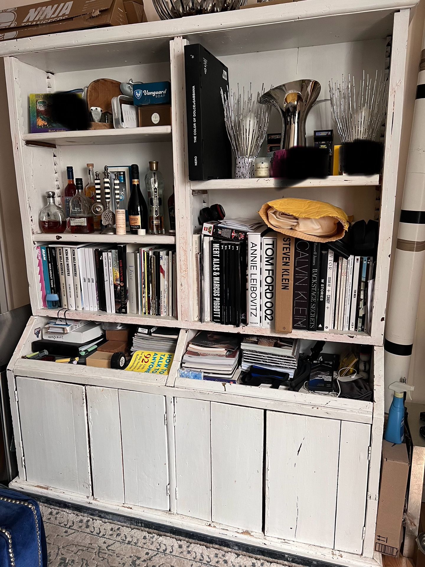 SOLID WOOD BOOKSHELF