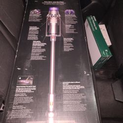 BRAND NEW DYSON OUTDOOR EXTRA VACUUM