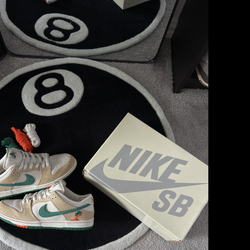 NIKE Jarrito SB Size 11