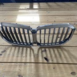 BMW X5 Factory front grille 