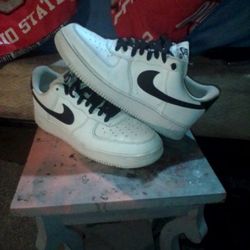 Air Force One size 11