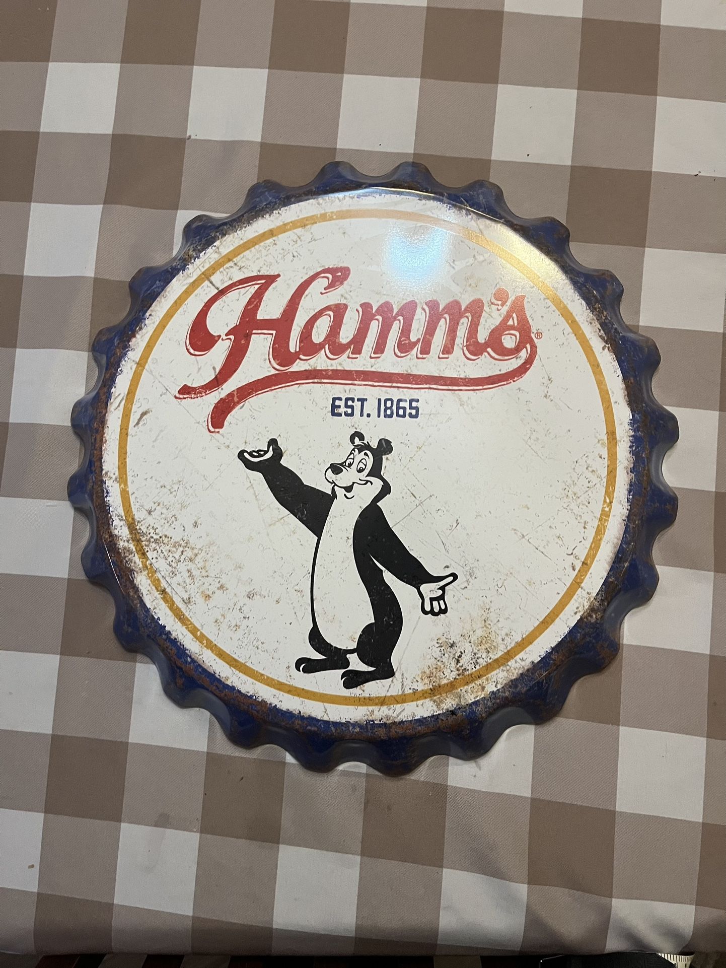 Hamm’s Bottle Cap Beer Sign