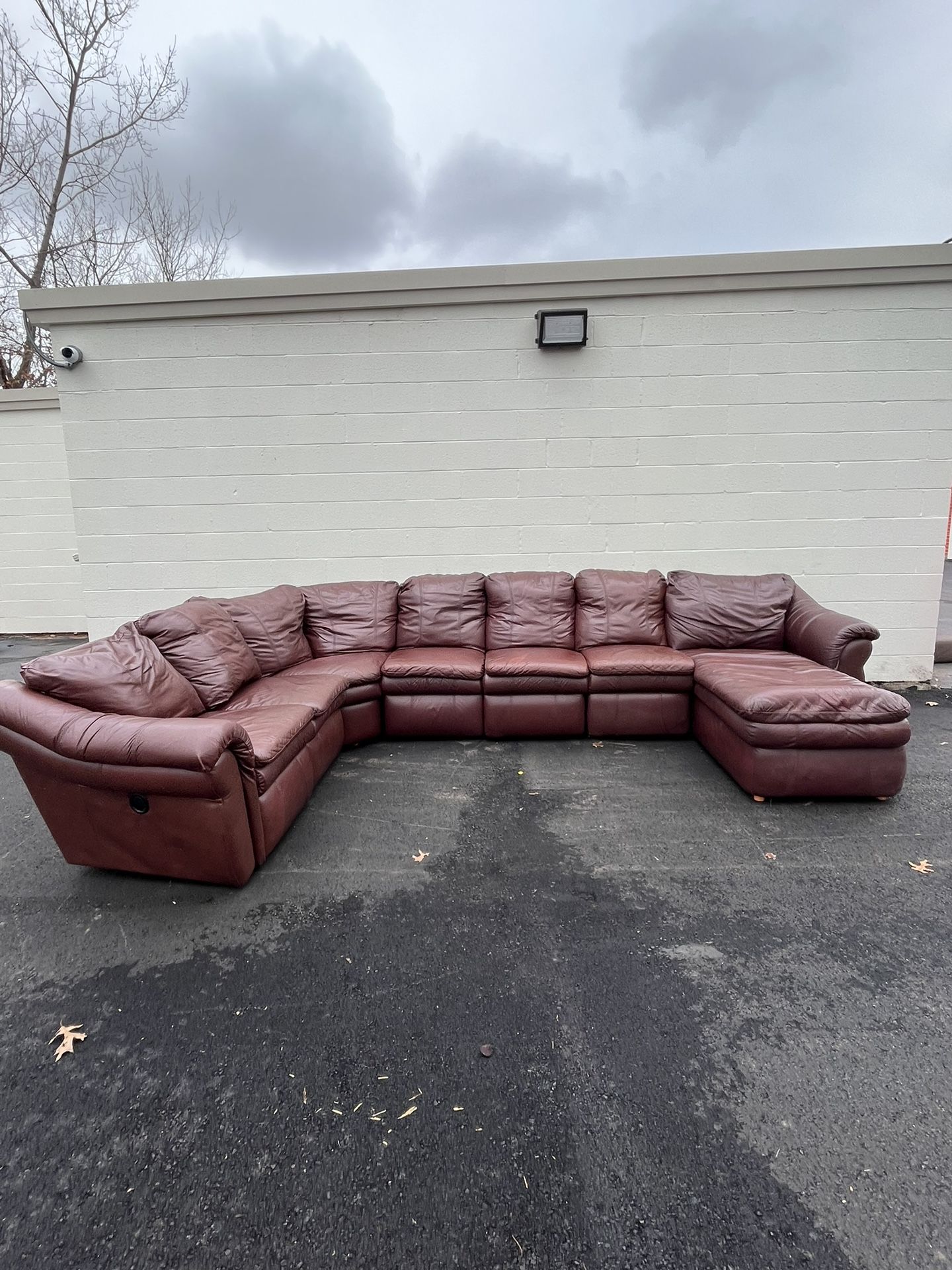 Burgundy Leather Lazyboy Sectional Free Delivery