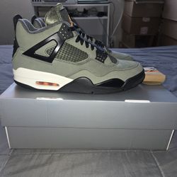Air Jordan 4 Retro OG SP X Undefeated Size 10.5M VNDS