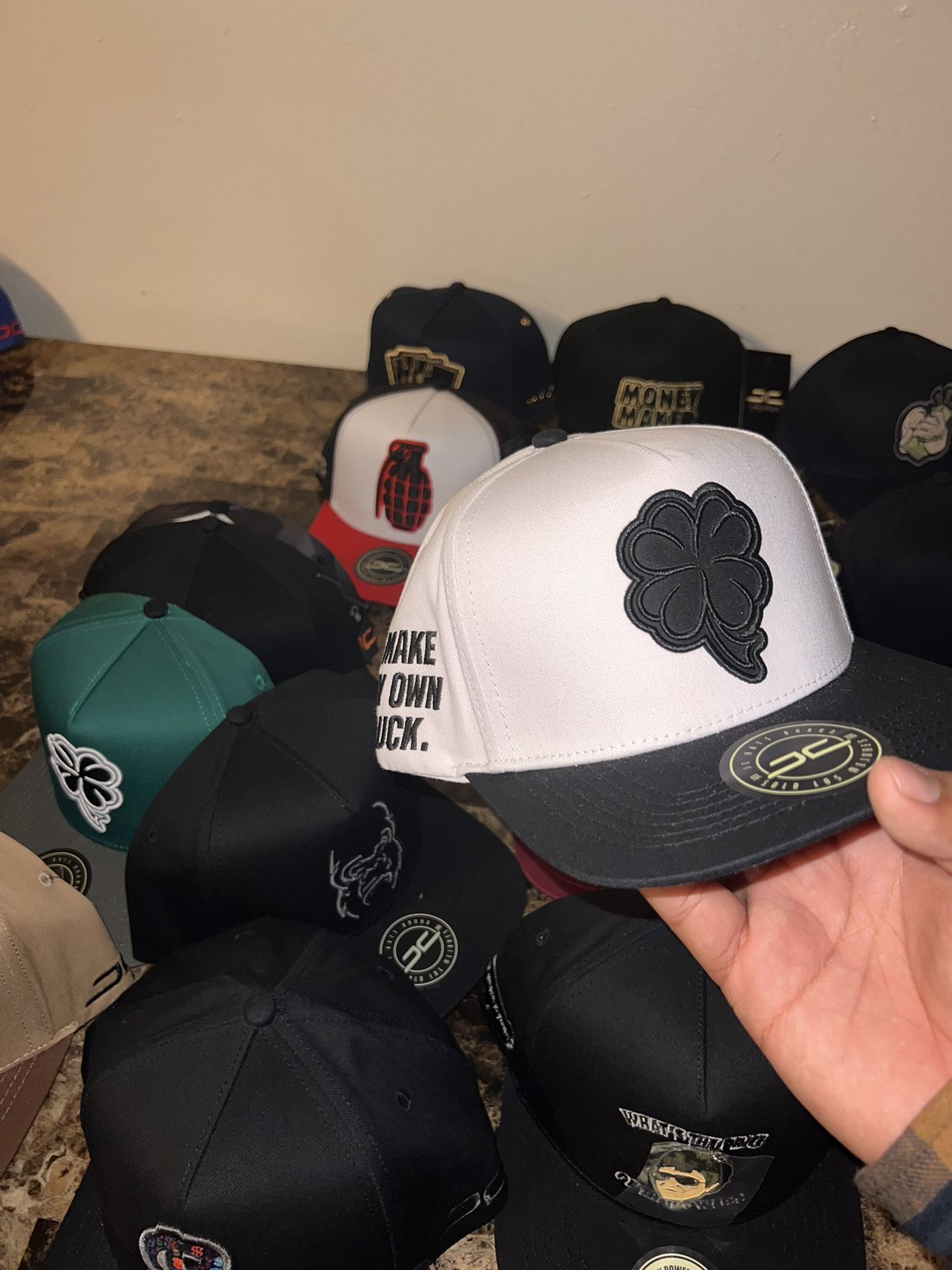 CINCINNATI BENGALS BEANIE for Sale in Torrance, CA - OfferUp