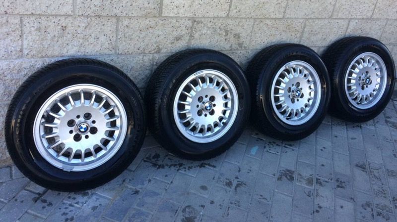 BMW E30 Bottle cap 195/65/14 4x100 wheels