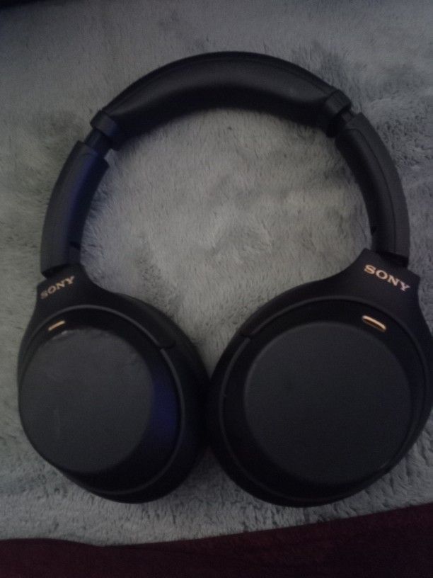 Sony wh-1000xm4 Headphones 