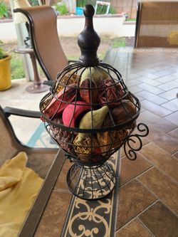 Potpourri Table Piece
