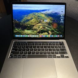 13" MacBook Pro M2 - Space Gray - 512GB SSD - 16GB RAM