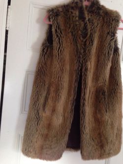 Faux Fur Coyote Vest XS