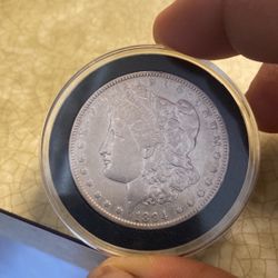Silver Dollar 