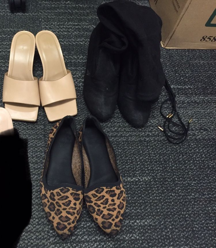 Women’s Sandals And Boots Size 6.5