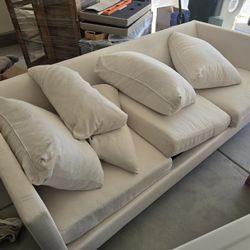 Christopher Knight 3 Seat Couch