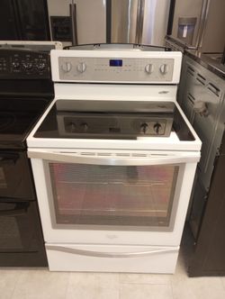 Whirlpool White Electric Stove