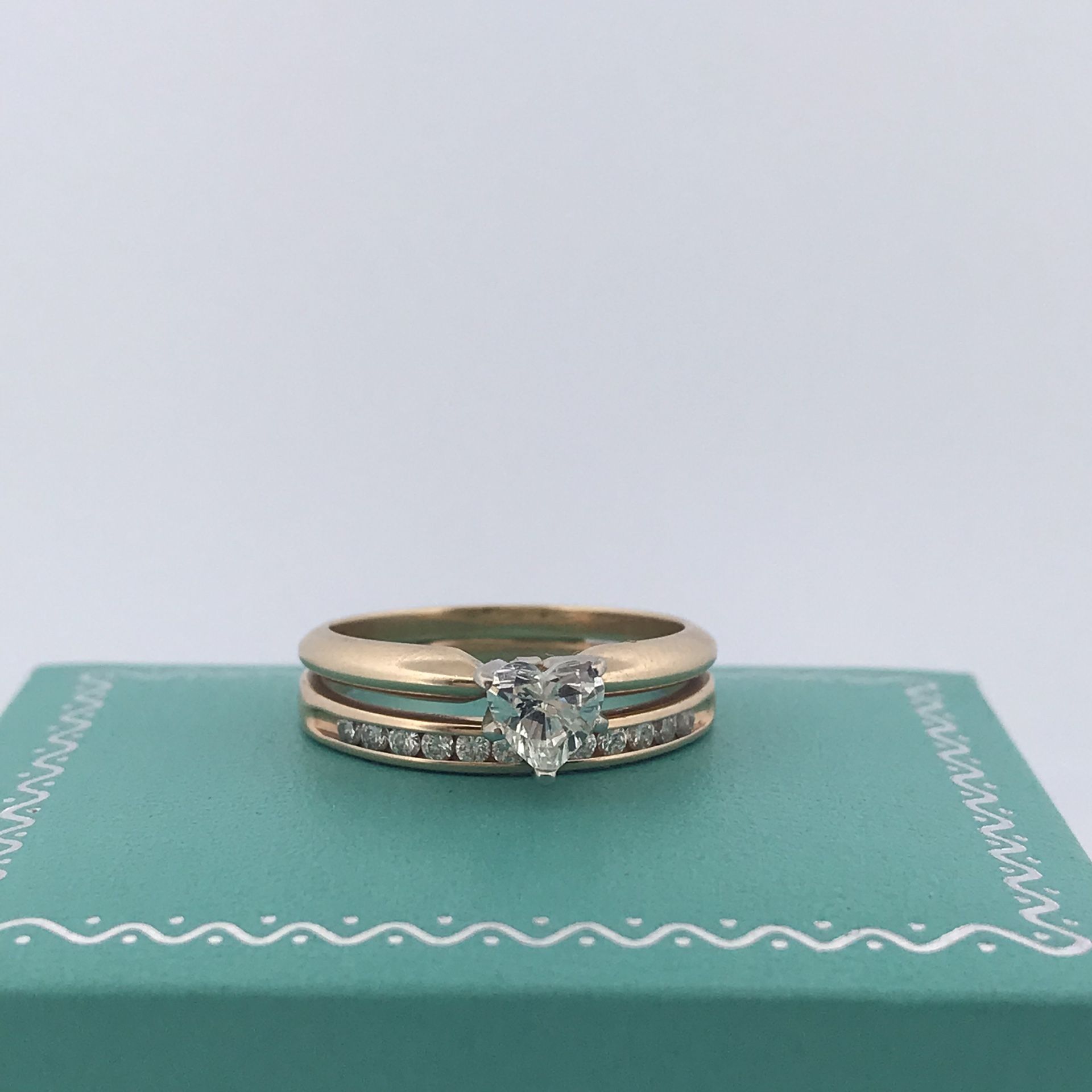 14k yellow gold 0.73ct Diamond Ring set size 7