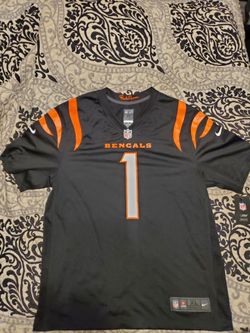 Jamarr Chase Bengals Nike jersey size XL, brand new with tags. Firm price, no trades