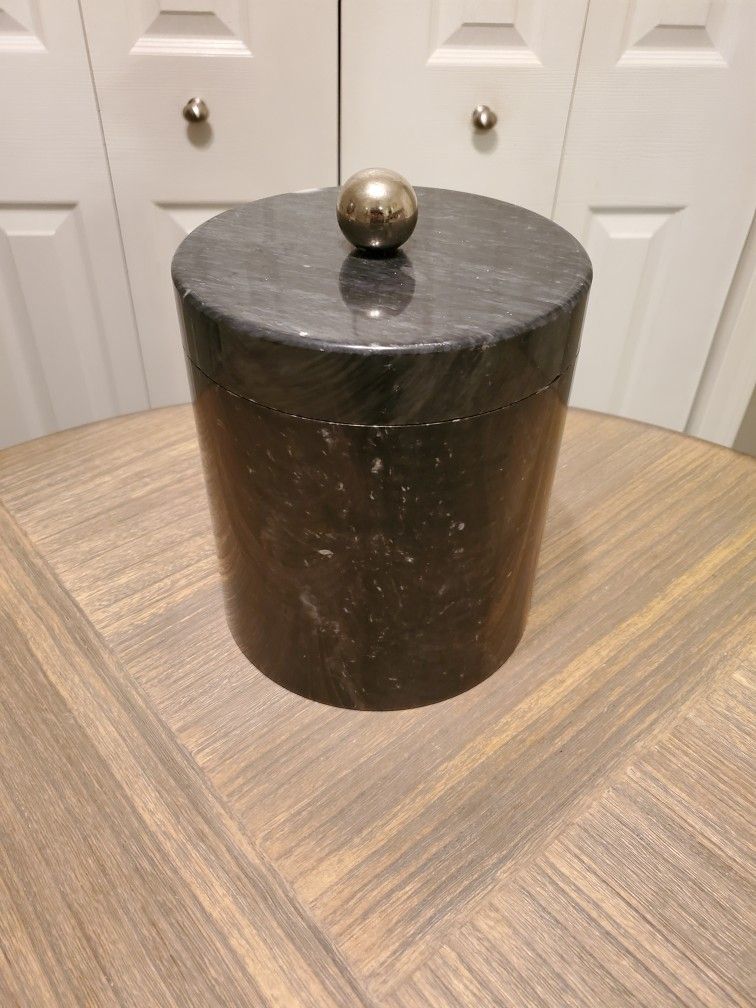 Vintage Marble Ice Bucket
Mid-Century Modern