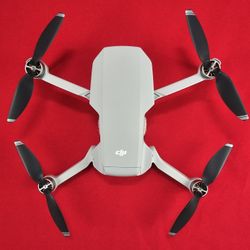 DJI Mavic Mini Fly More Combo - Drone FlyCam Quadcopter UAV