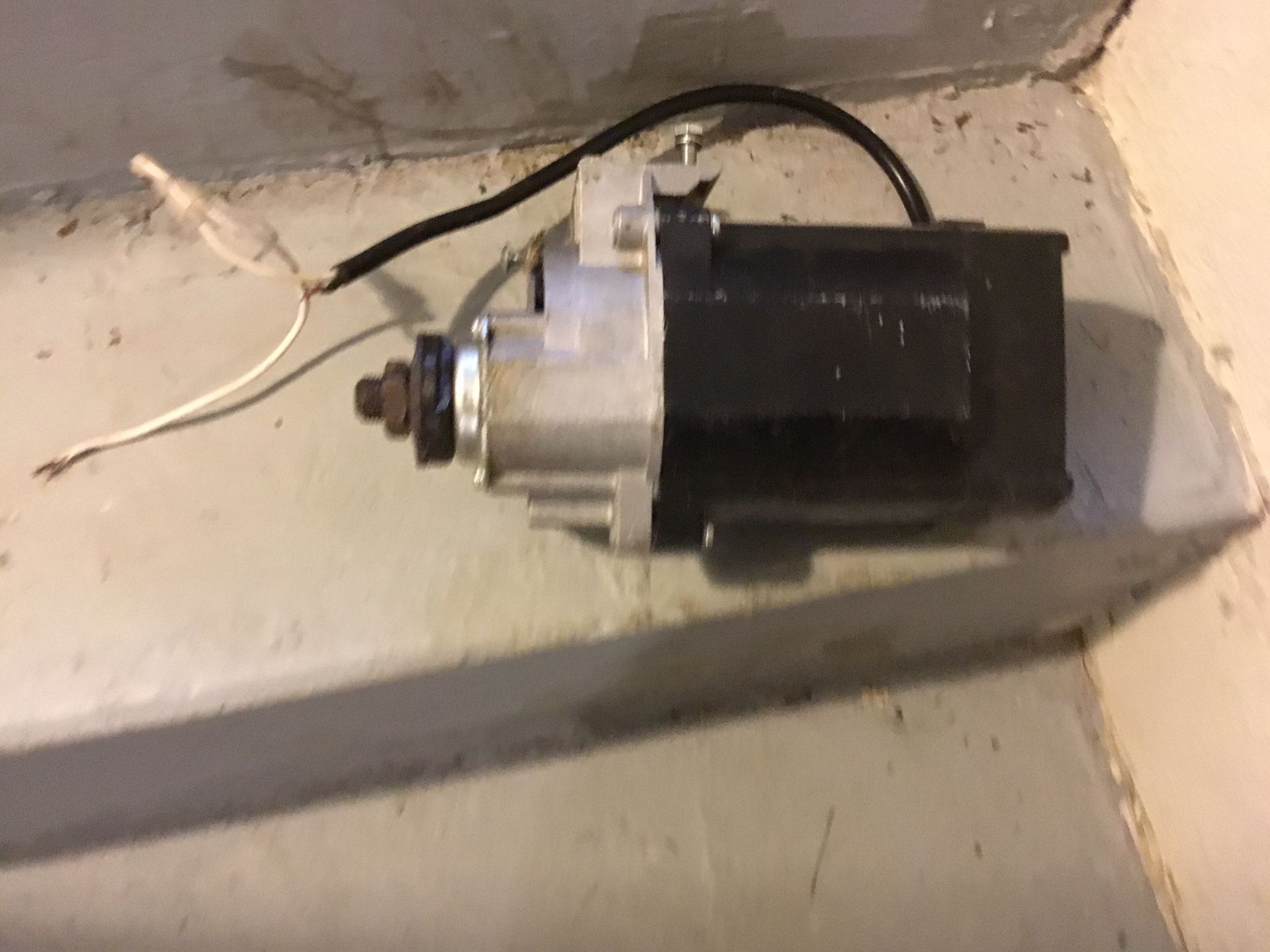 Electric motor for table saw