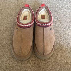 ugg tasman size 9 